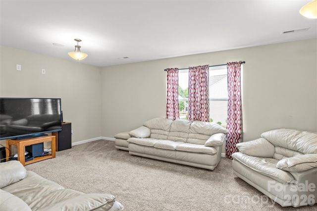 108 Sprucewood Court, Advance, NC 27006