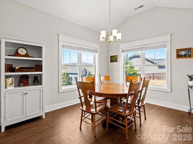 111 Ellis Lane, Arden, NC 28704