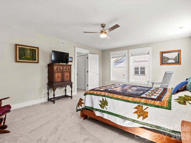 111 Ellis Lane, Arden, NC 28704