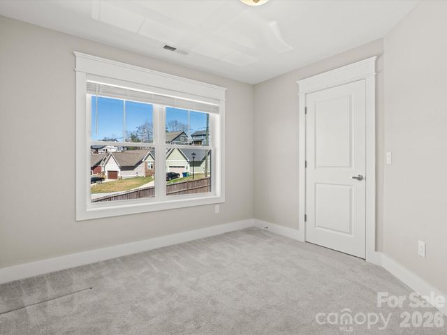 111 Ellis Lane, Arden, NC 28704