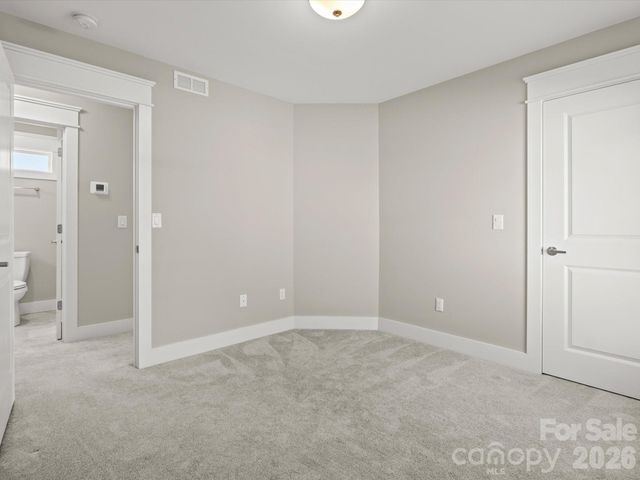 111 Ellis Lane, Arden, NC 28704