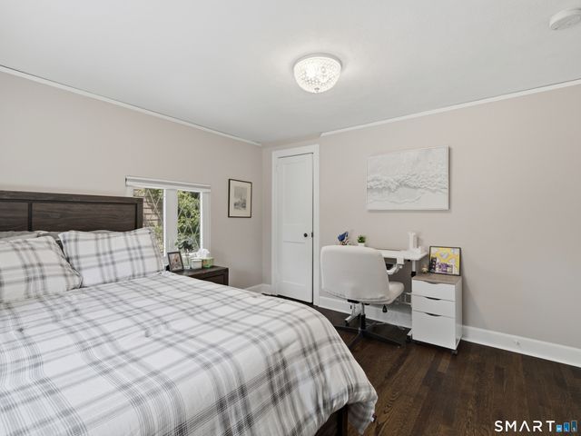 2298 Albany Avenue, West Hartford, CT 06117