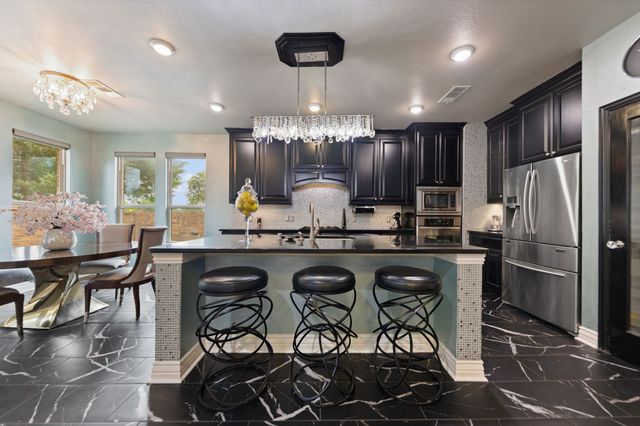 7096 Carmona, Grand Prairie, TX 75054
