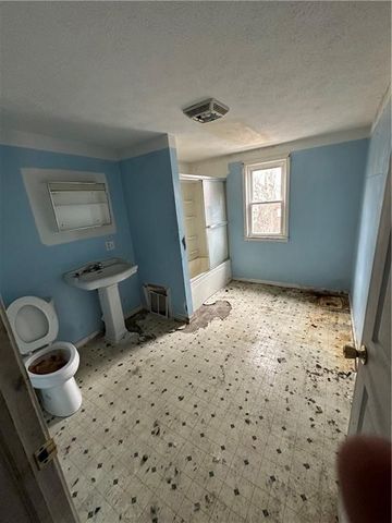 331 East Center Street, Elmira City, NY 14901