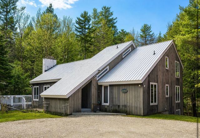 63 Raspberry Hill Road, Winhall, VT 05340