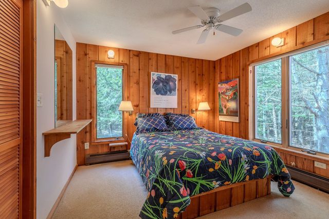 63 Raspberry Hill Road, Winhall, VT 05340