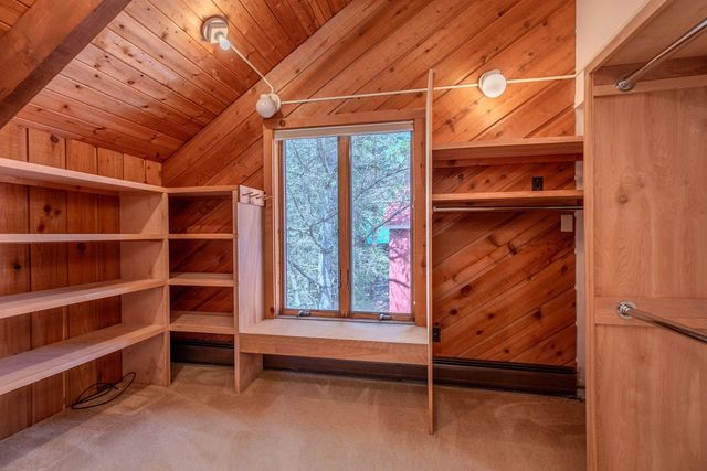 63 Raspberry Hill Road, Winhall, VT 05340