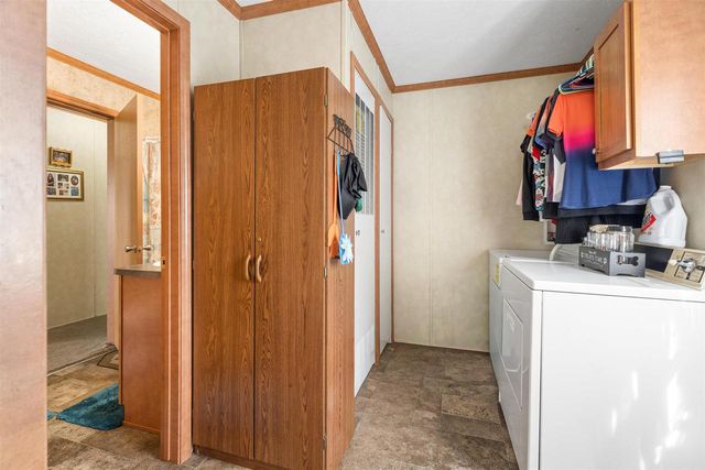N3356 COUNTY ROAD W, New London, WI 54961
