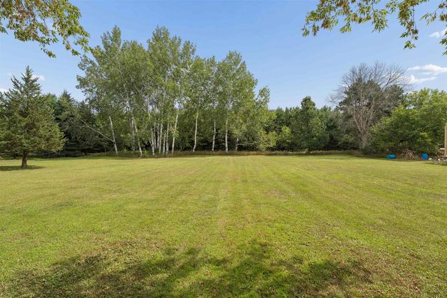 N3356 COUNTY ROAD W, New London, WI 54961