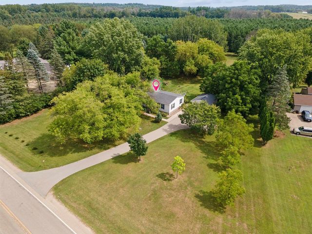 N3356 COUNTY ROAD W, New London, WI 54961
