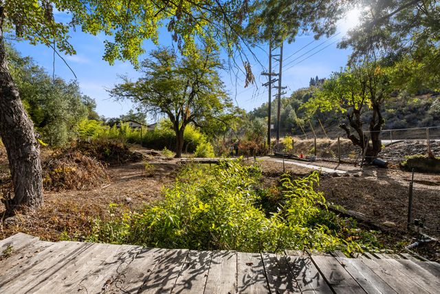 3510 Eureka Way, Redding, CA 96001