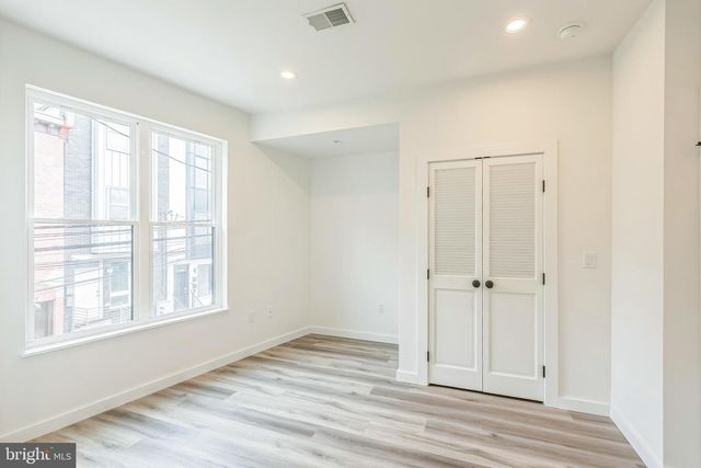 1526 W SEYBERT ST, Philadelphia, PA 19121