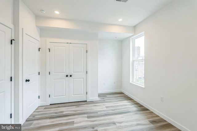 1526 W SEYBERT ST, Philadelphia, PA 19121