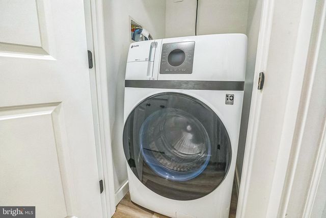 1526 W SEYBERT ST, Philadelphia, PA 19121