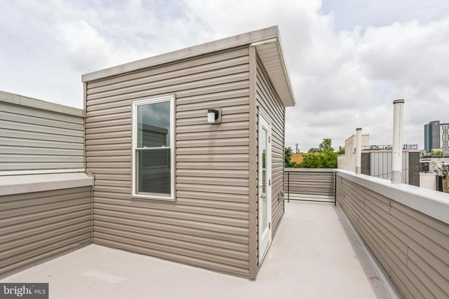 1526 W SEYBERT ST, Philadelphia, PA 19121