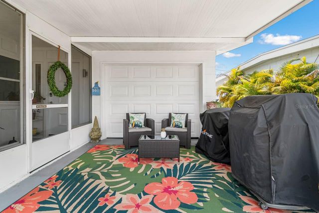 901 AUGUSTA DRIVE, Sun City Center, FL 33573