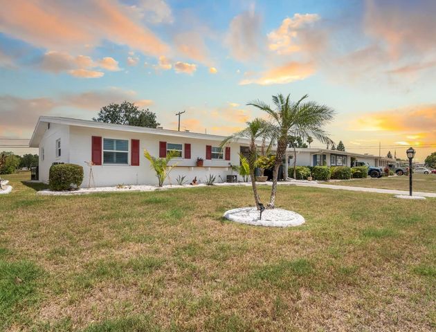 901 AUGUSTA DRIVE, Sun City Center, FL 33573