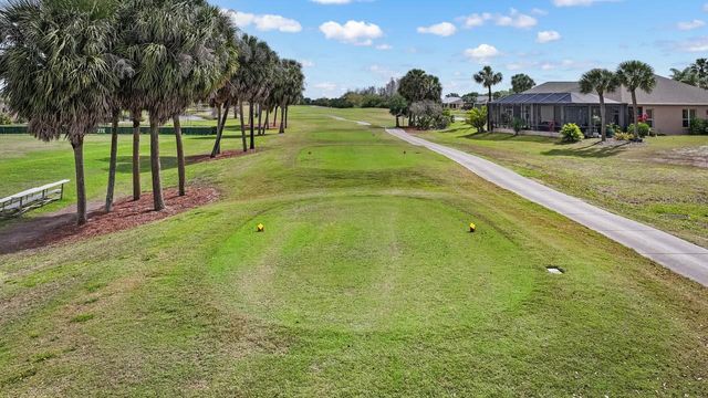 901 AUGUSTA DRIVE, Sun City Center, FL 33573