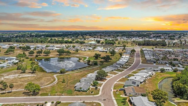 901 AUGUSTA DRIVE, Sun City Center, FL 33573