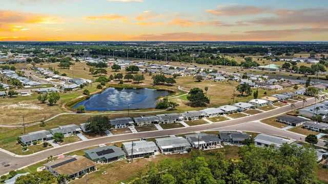 901 AUGUSTA DRIVE, Sun City Center, FL 33573