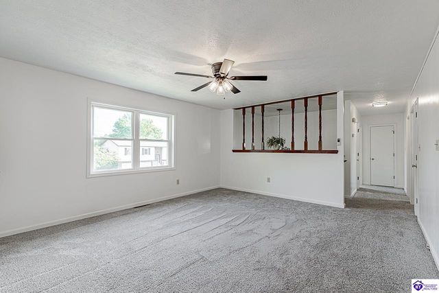 2669 N Lake Road North, Radcliff, KY 40160