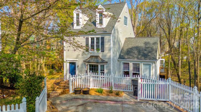 2313 Wythe House Court, Charlotte, NC 28270