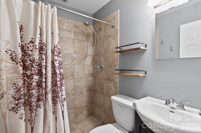 2313 Wythe House Court, Charlotte, NC 28270