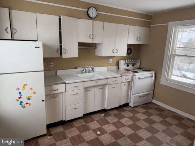 15835 E KUTZTOWN RD, Maxatawny, PA 19538