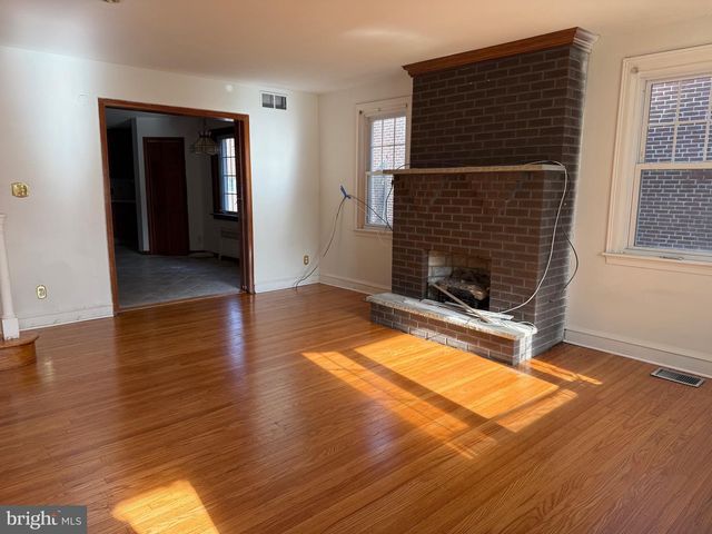 3011 TEESDALE ST, Philadelphia, PA 19152