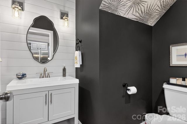 5300 Beritstrasse Court, Charlotte, NC 28277