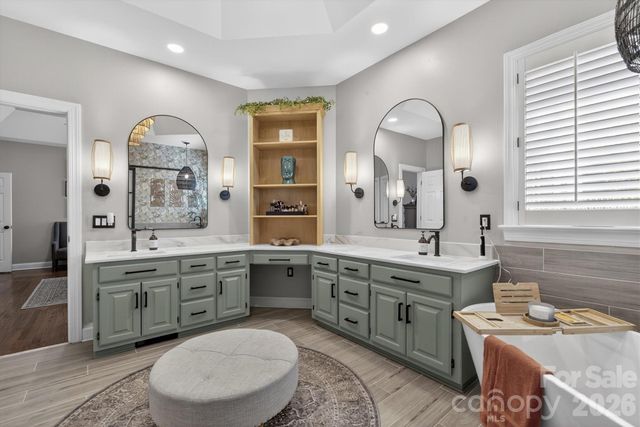 5300 Beritstrasse Court, Charlotte, NC 28277