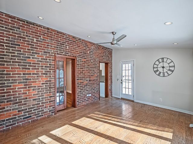 330 Hazel Drive, Mt Lebanon, PA 15228