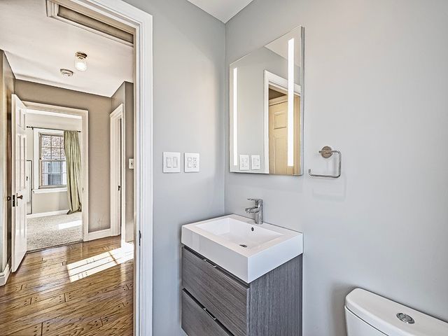 330 Hazel Drive, Mt Lebanon, PA 15228