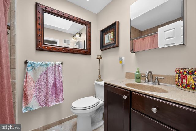 8926 REVERE ST, Philadelphia, PA 19152