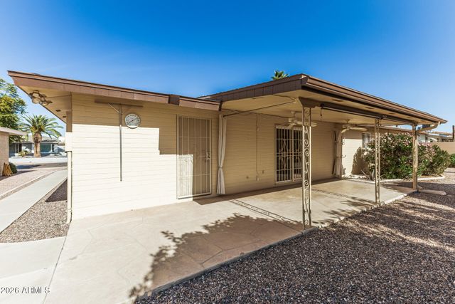 6231 E ELLIS Street, Mesa, AZ 85205