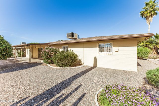 6231 E ELLIS Street, Mesa, AZ 85205