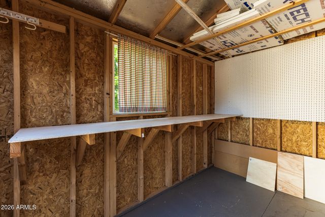 6231 E ELLIS Street, Mesa, AZ 85205