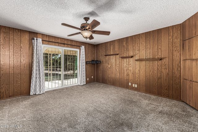 6231 E ELLIS Street, Mesa, AZ 85205