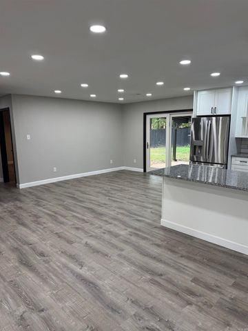100 Wisteria Place, Hot Springs, AR 71913