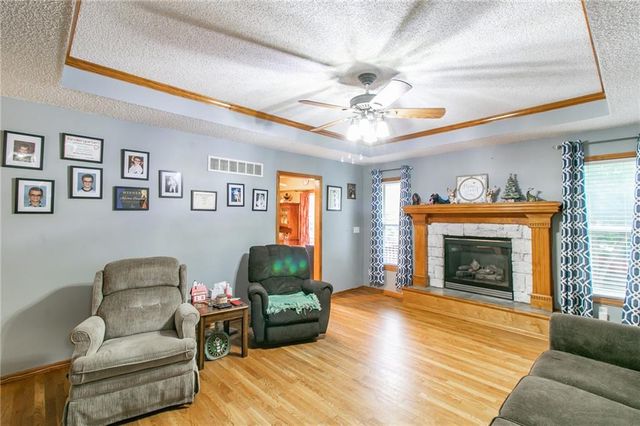 301 S Darrowby Drive, Raymore, MO 64083