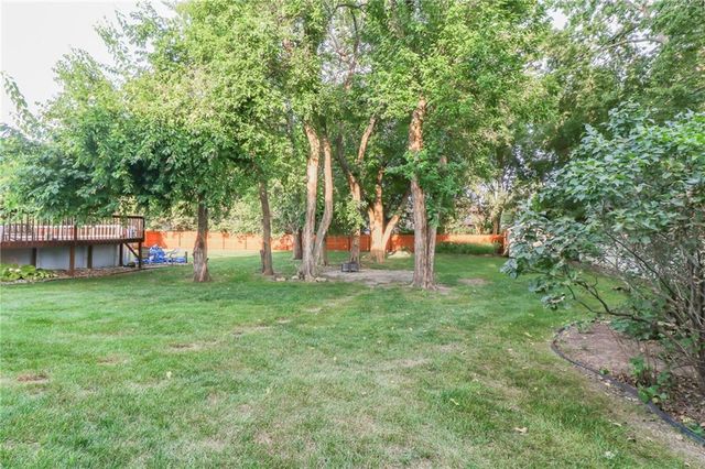 301 S Darrowby Drive, Raymore, MO 64083