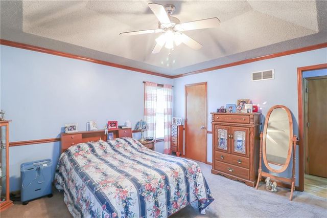 301 S Darrowby Drive, Raymore, MO 64083