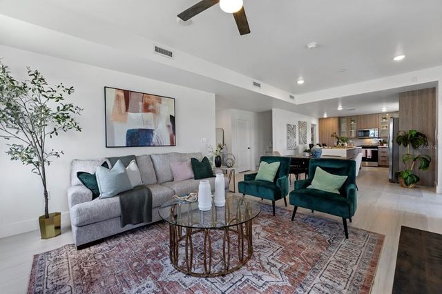 6454 CHORUS DRIVE, Mascotte, FL 34753