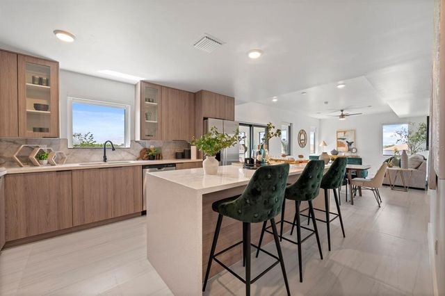 6454 CHORUS DRIVE, Mascotte, FL 34753