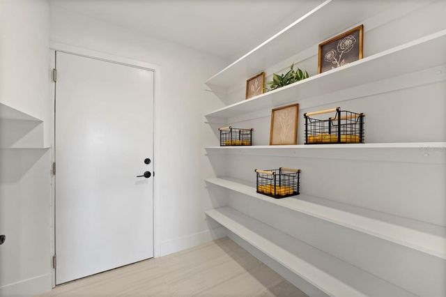 6454 CHORUS DRIVE, Mascotte, FL 34753