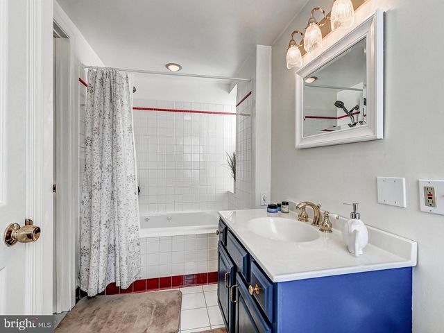 1013 S POTOMAC ST, Baltimore, MD 21224