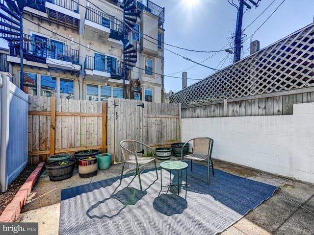 1013 S POTOMAC ST, Baltimore, MD 21224