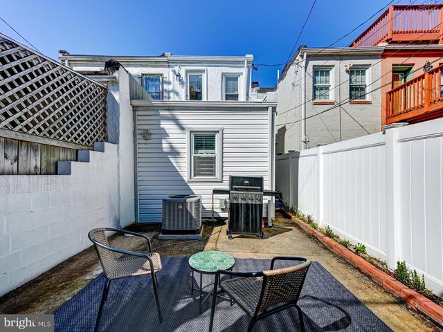 1013 S POTOMAC ST, Baltimore, MD 21224