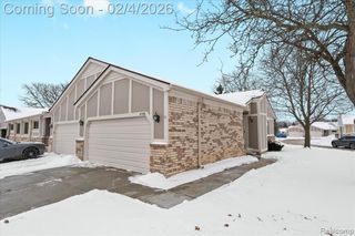 42158 Blossom Lane 44, Clinton Township, MI 48038