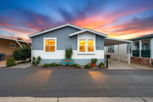 1401 El Norte Pkwy SPC 25 SPC 25, San Marcos, CA 92069